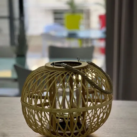 Triton Mansion D26 - Entire Unit 세인트폴스베이