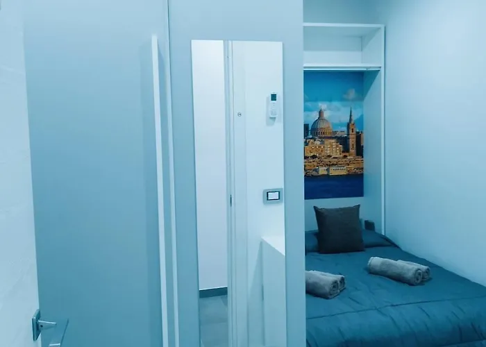 Triton Mansion D26 - Entire Unit * St. Paul's Bay