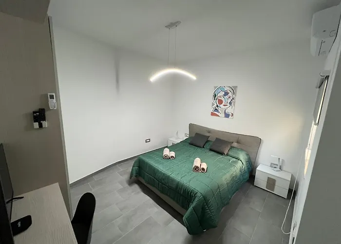 Triton Mansion D26 - Entire Unit * St. Paul's Bay