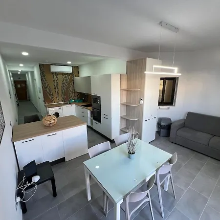 Triton Mansion D26 - Entire Unit